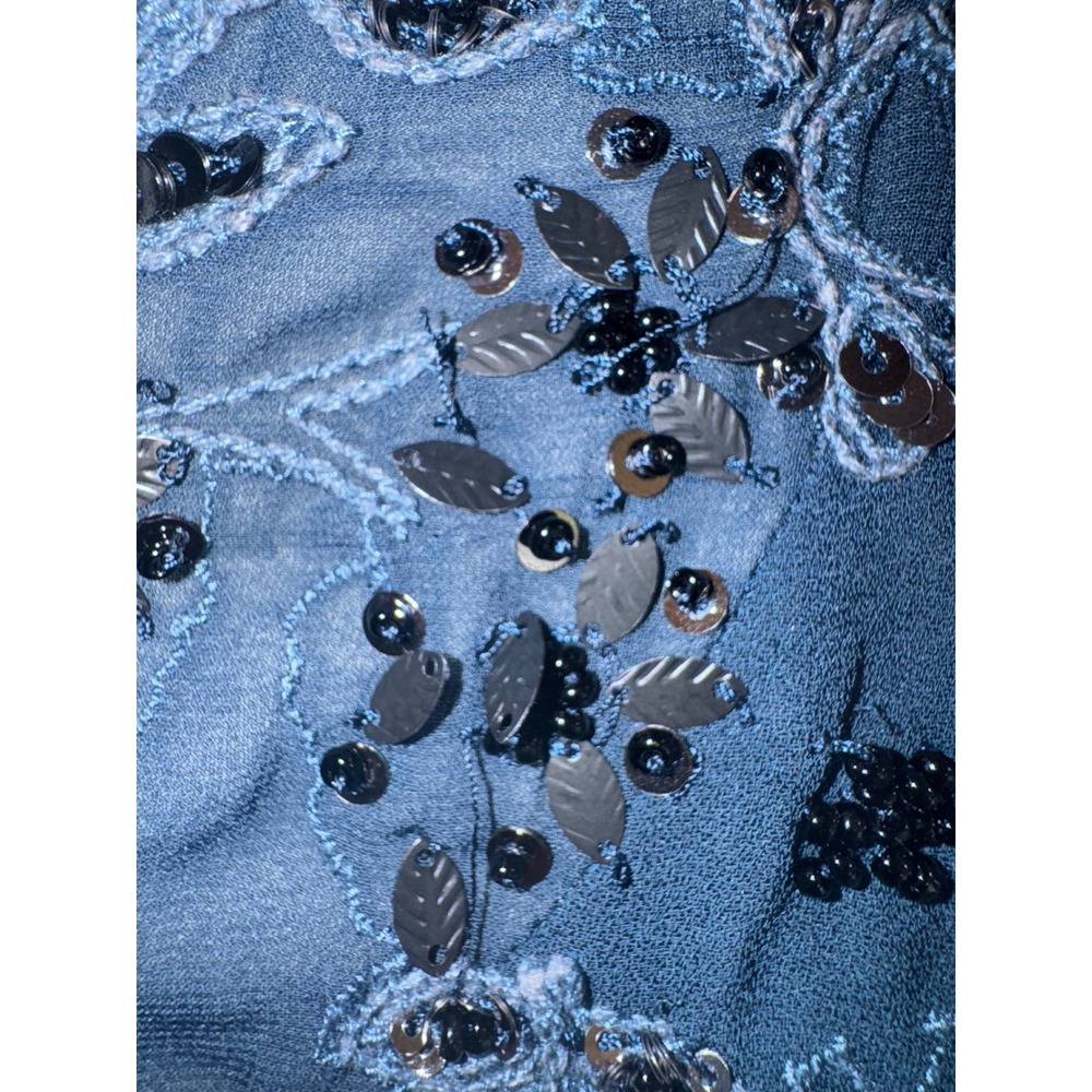 White House Black Market Blouse Women Teal Embroidered Sequin Sleeveless Size 4 - Picture 7 of 10